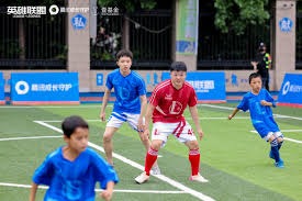 西海岸祝福邵佳一：俱乐部主教练荣升国足主帅，这是我们的荣幸